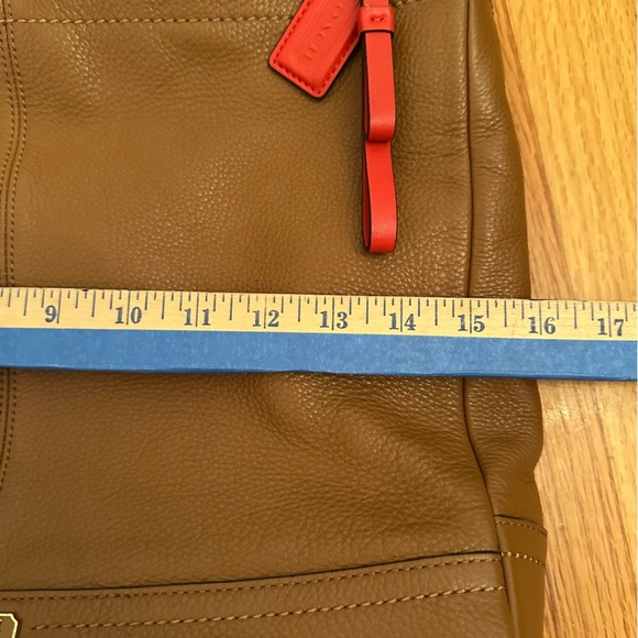 COACH PARK LEATHER HOBO (COACH F23293 - Picture 7 of 15